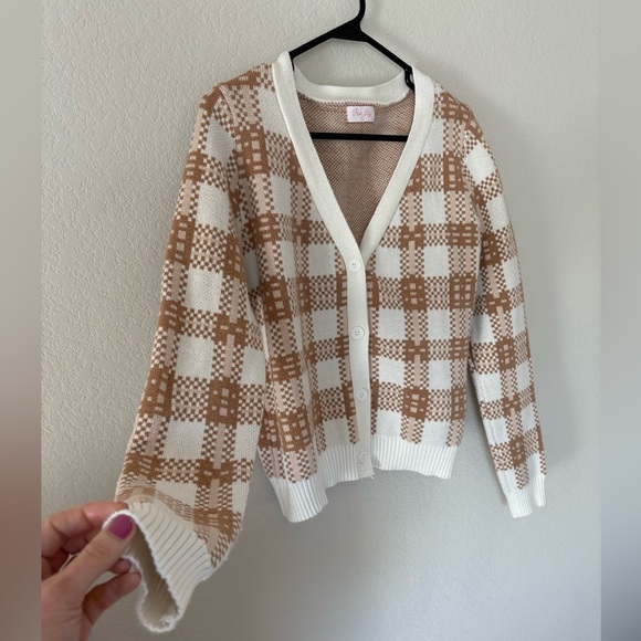 Pink Lilly Neutral Knit Cardigan Sweater - Picture 4 of 7